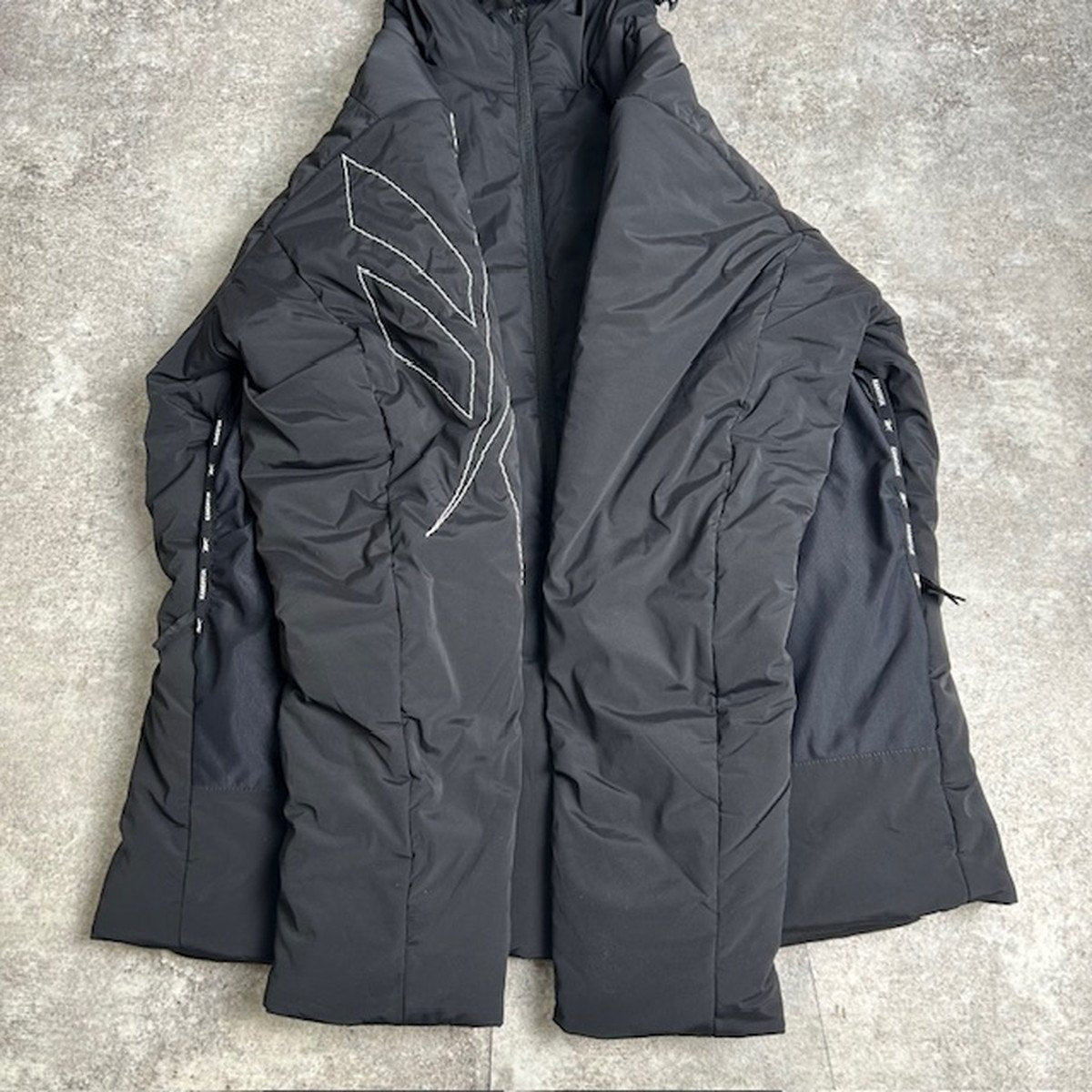 REEBOK KANGHYUK Hooded Padded Jacket Black Size M