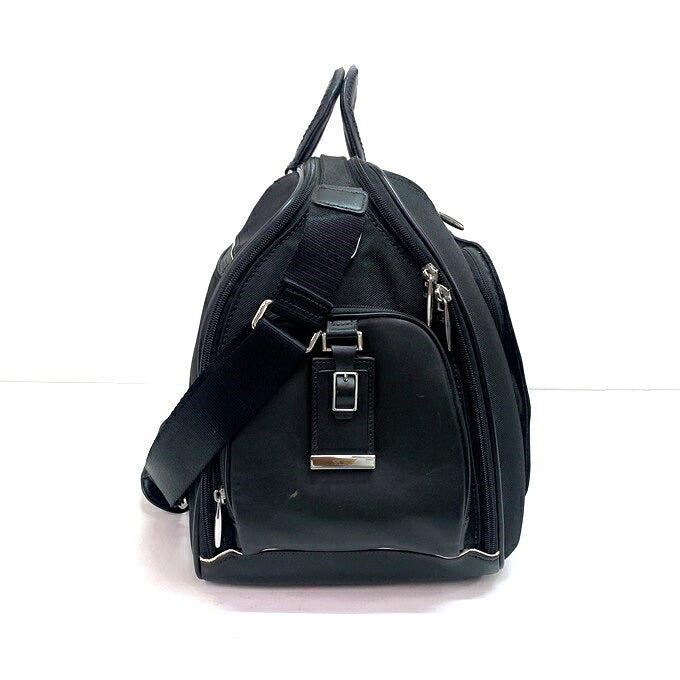 TUMI Black Shoulder Duffel Bag Size ONE SIZE