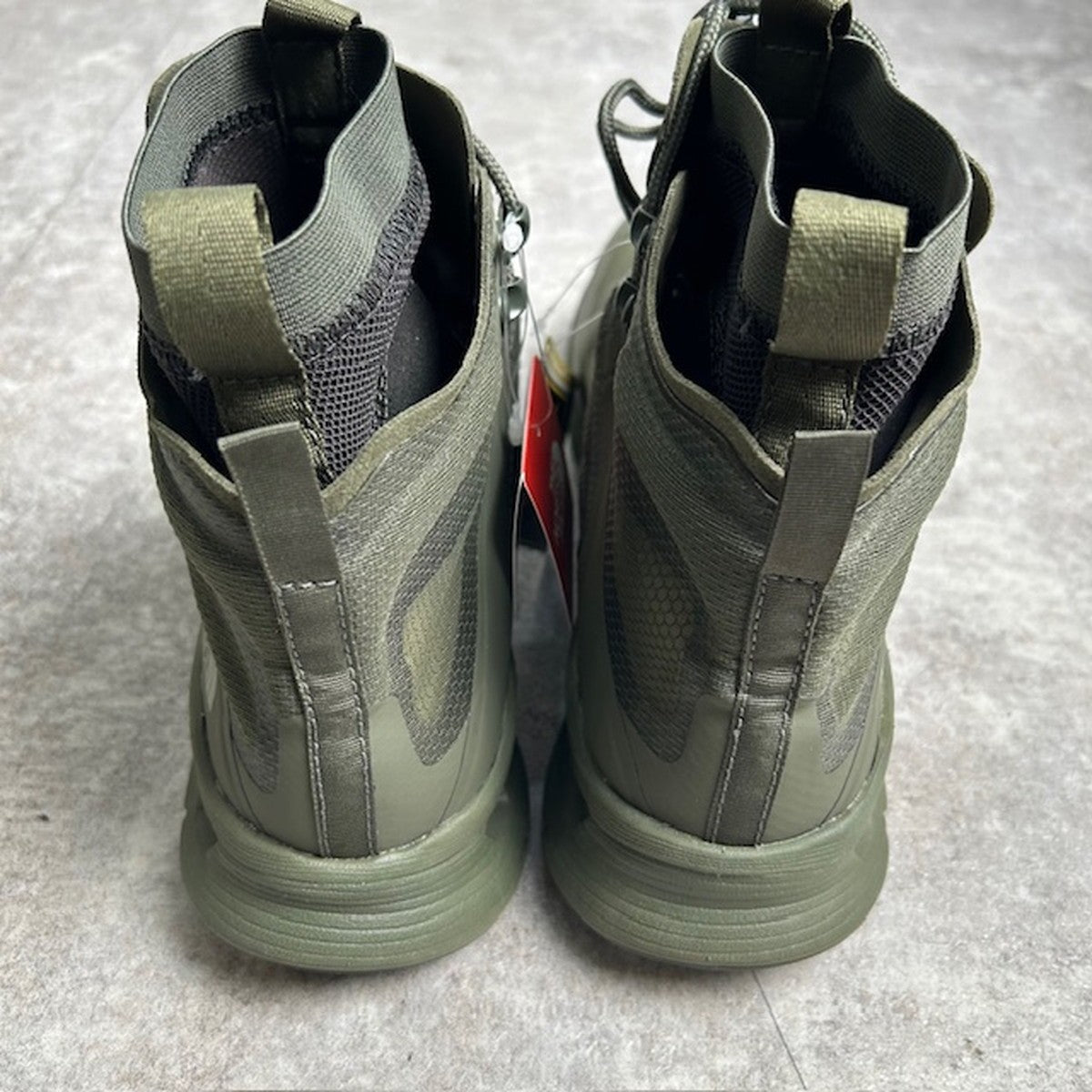 THE NORTH FACE Slow Memory Hike Mid Sneakers Green Size 25.5