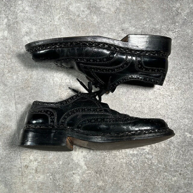 APOLLO Black Leather Wingtip Medallion Shoes