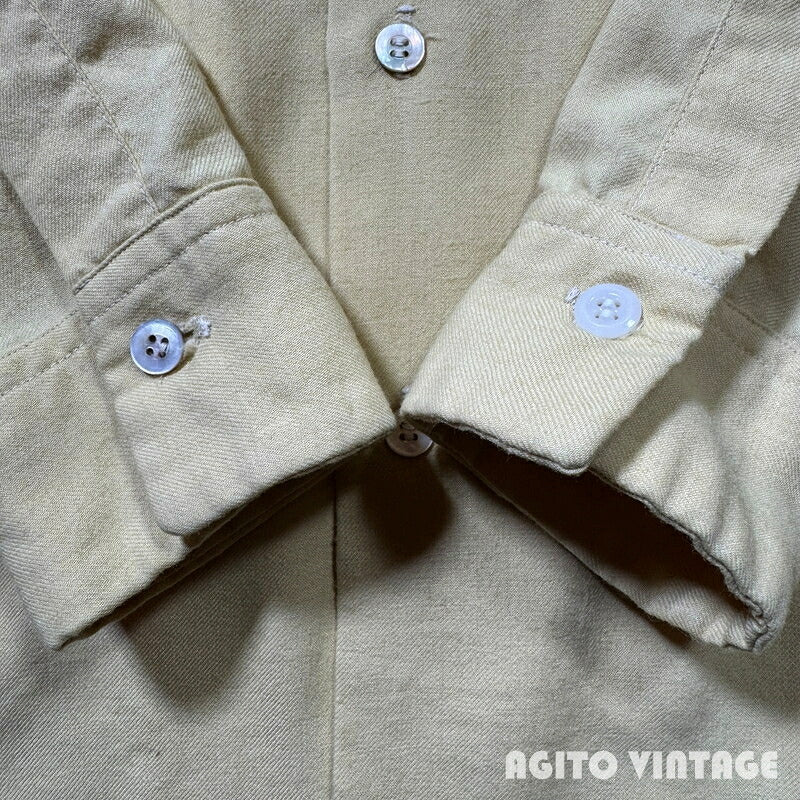 Van Heusen 40s Nylon Rayon Open Collar Cream Yellow Shirt Size M