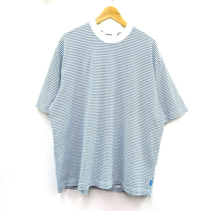 EVERYONE x GIMME FIVE Striped T-Shirt Size L
