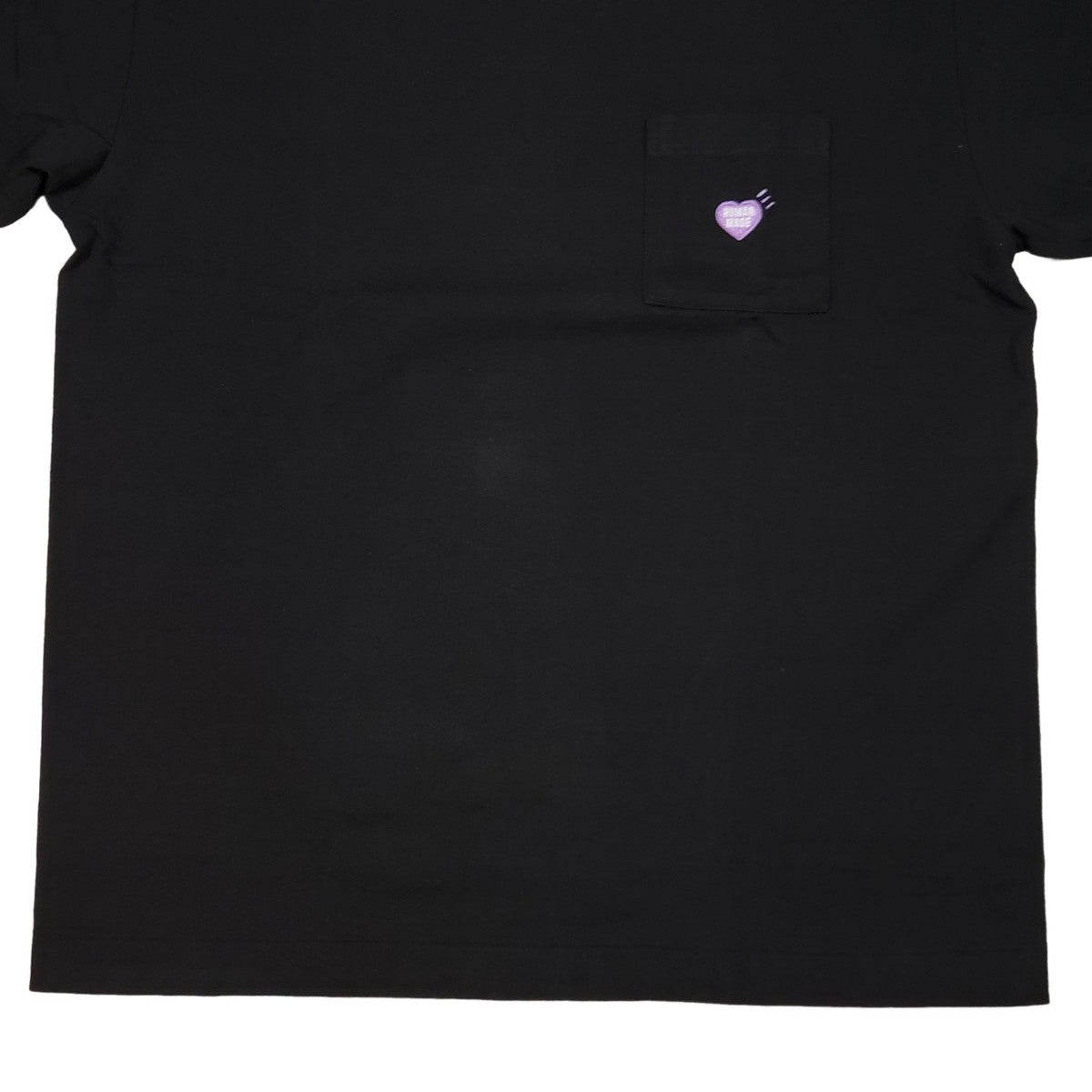 HUMAN MADE Apgujeong Exclusive Heart Pocket T-Shirt Size M