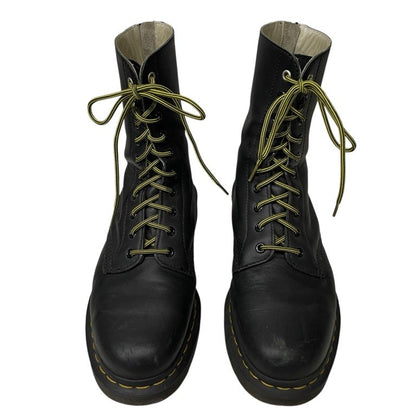 Dr. Martens Y's 10-Eye Wanamaleather Back Zip Size EU 43