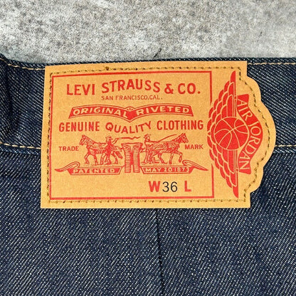 Air Jordan x LEVI'S Baggy Rigid Denim Rinsed Indigo Size W36