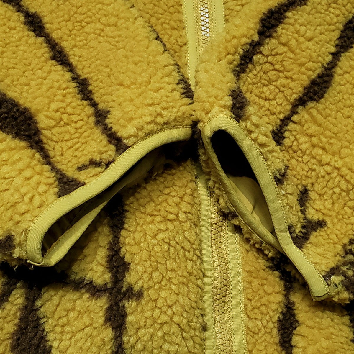 Supreme South2 West8 21SS Mustard Fleece Jacket Size XL