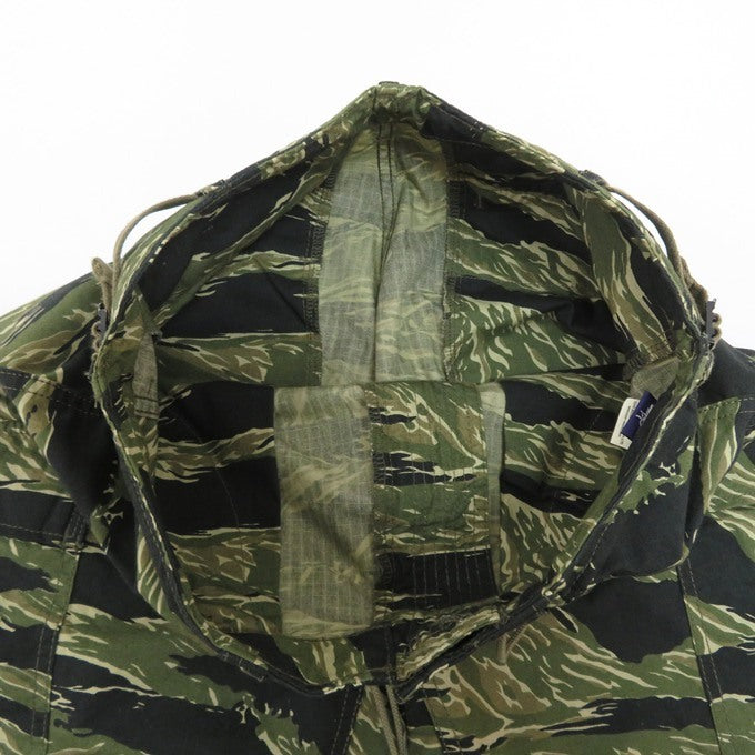 TOYS McCOY Tiger Camo Cargo Shorts Khaki Size 32