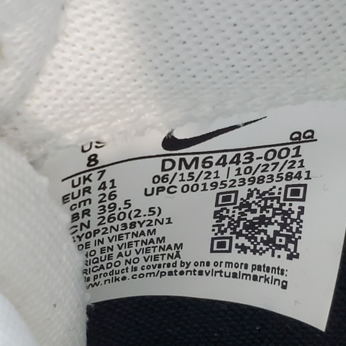 NIKE x sacai Blazer Low Patent Sneakers Multi Size 26cm