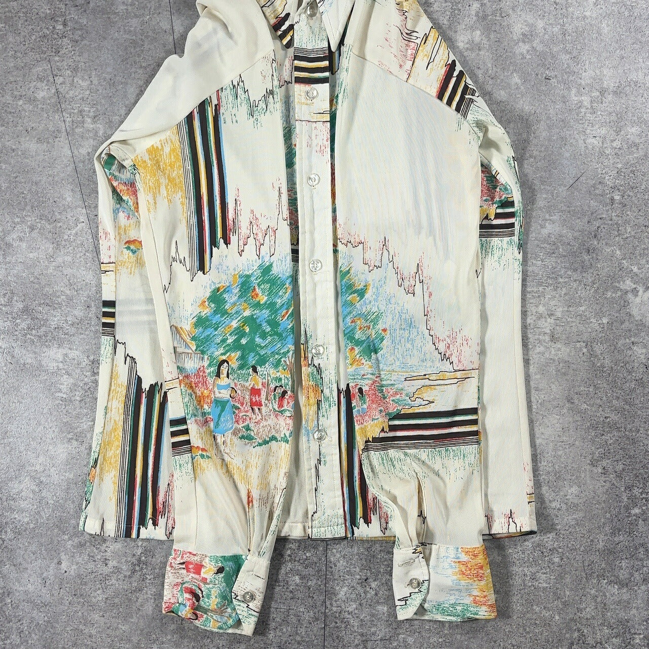 The 13th Hour 70s Vintage Patterned Polyester Shirt Size M
