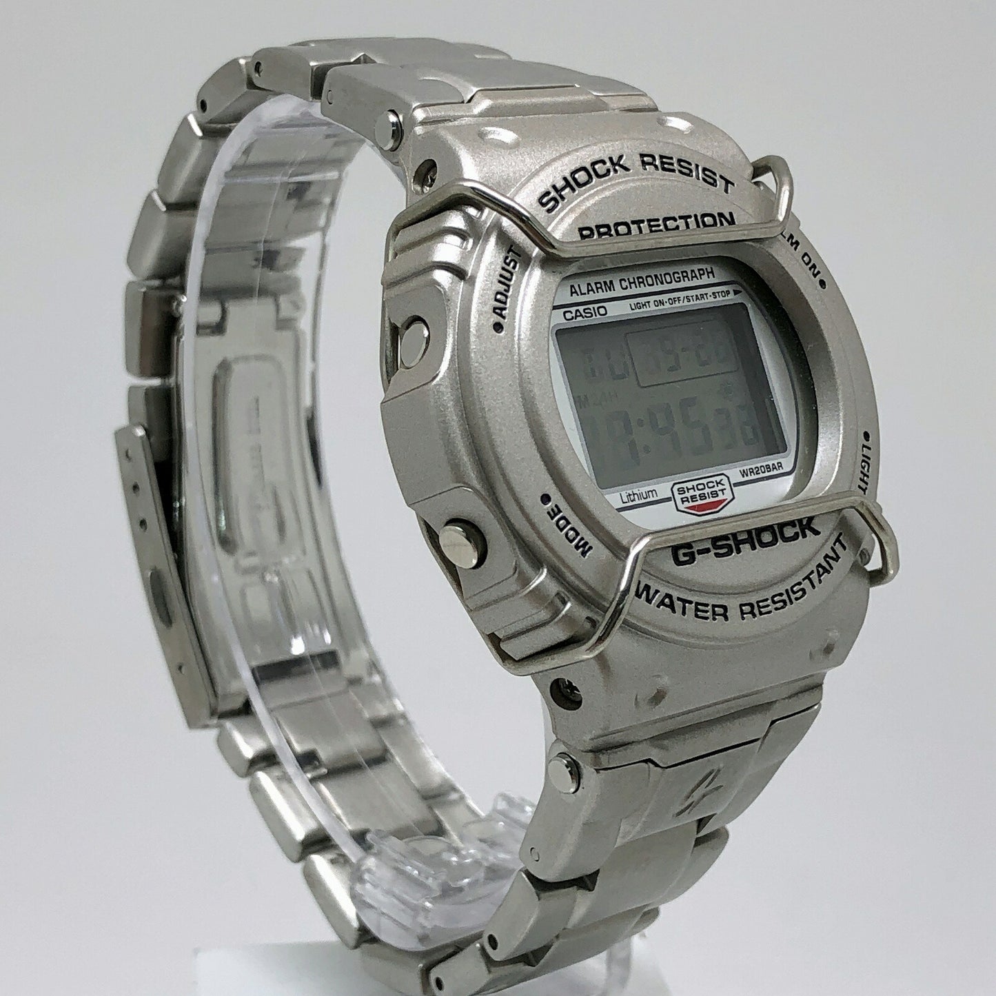 G-SHOCK DW-5700D-8 5700 Series Screwback Watch Size ONE SIZE