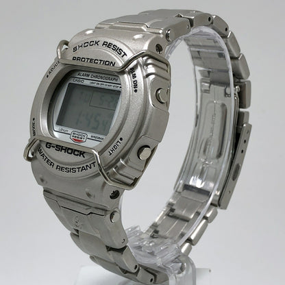 G-SHOCK DW-5700D-8 5700 Series Screwback Watch Size ONE SIZE
