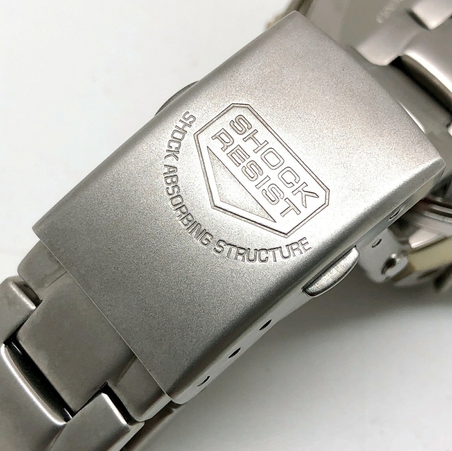 G-SHOCK DW-5700D-8 5700 Series Screwback Watch Size ONE SIZE