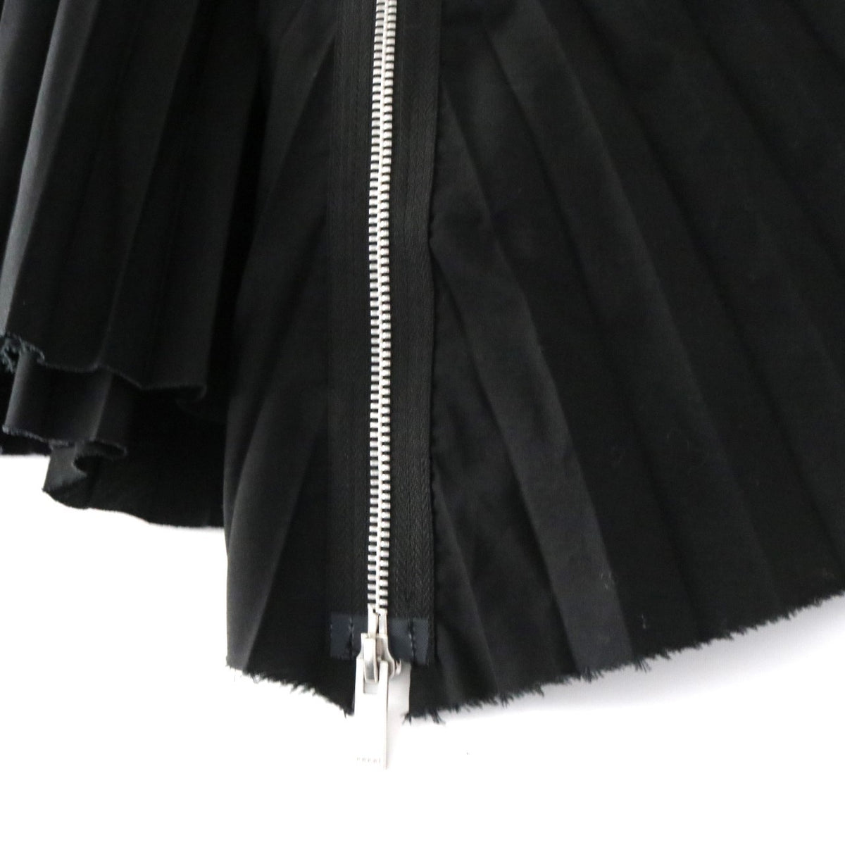 sacai 20SS Cotton Poplin Zipper Pleated Skirt Black Size 2