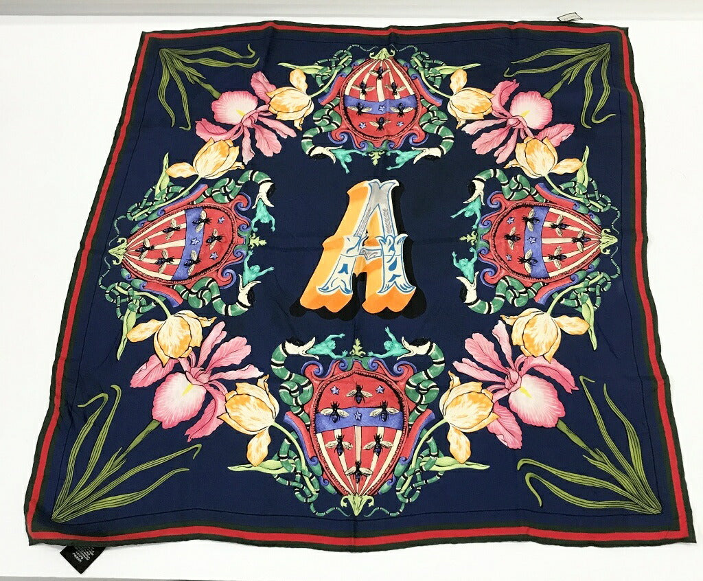 GUCCI Multi Print Scarf Size 83.5x83.5 Size 83.5×83.5