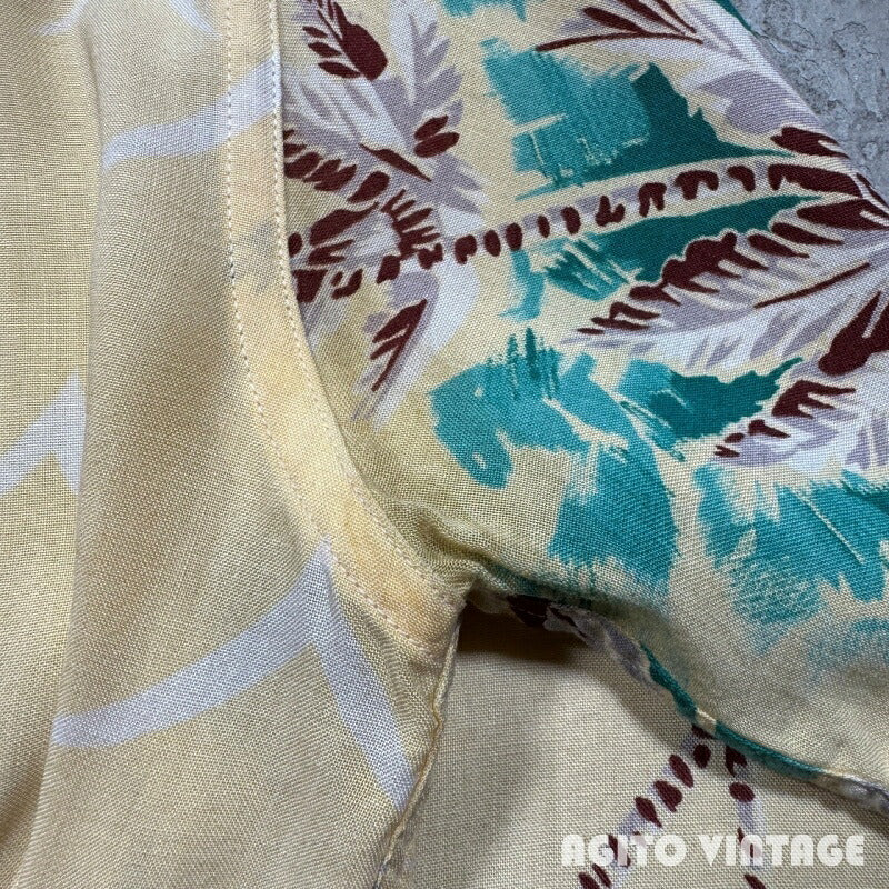 Seven Seas 40s Vintage Rayon Hawaiian Shirt Size M
