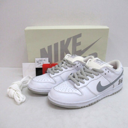 SUPREME x NIKE SB Dunk Low White Silver Sneakers Size 26.5cm