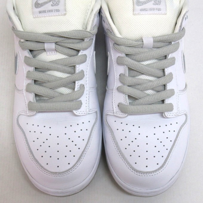 SUPREME x NIKE SB Dunk Low White Silver Sneakers Size 26.5cm