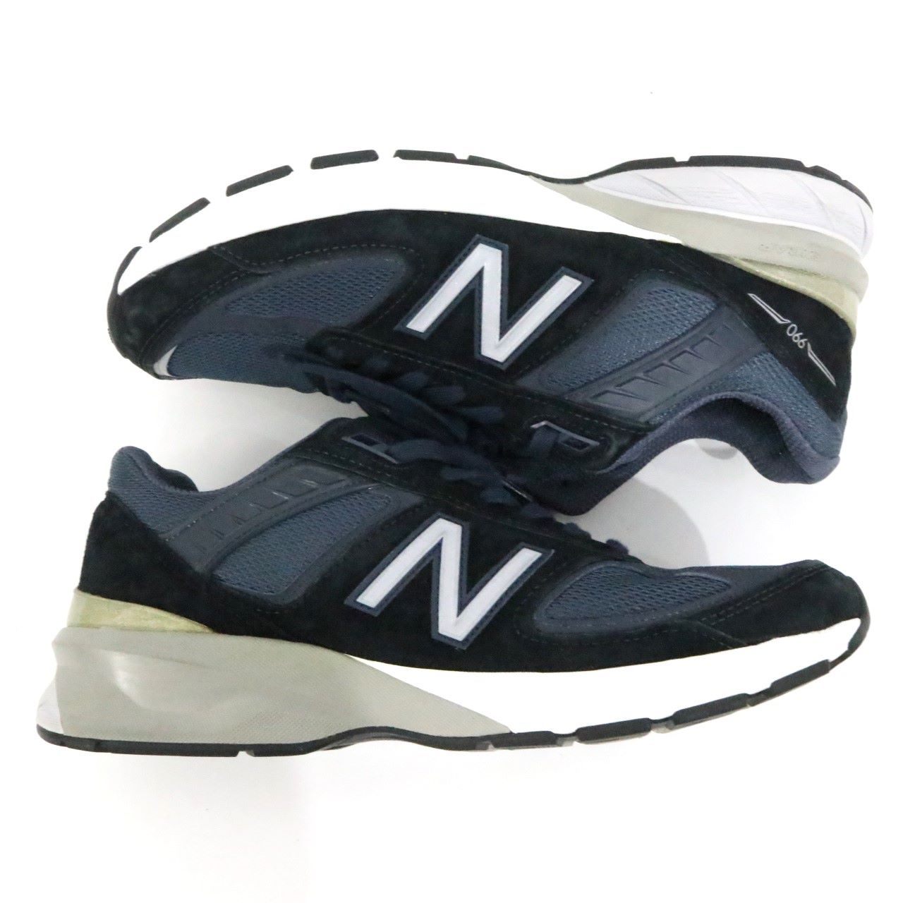 NEW BALANCE M990NV5 USA Navy Sneakers Size 27.5cm