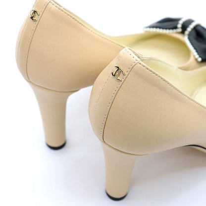 CHANEL Bicolor Pearl Leather Pumps Size 35