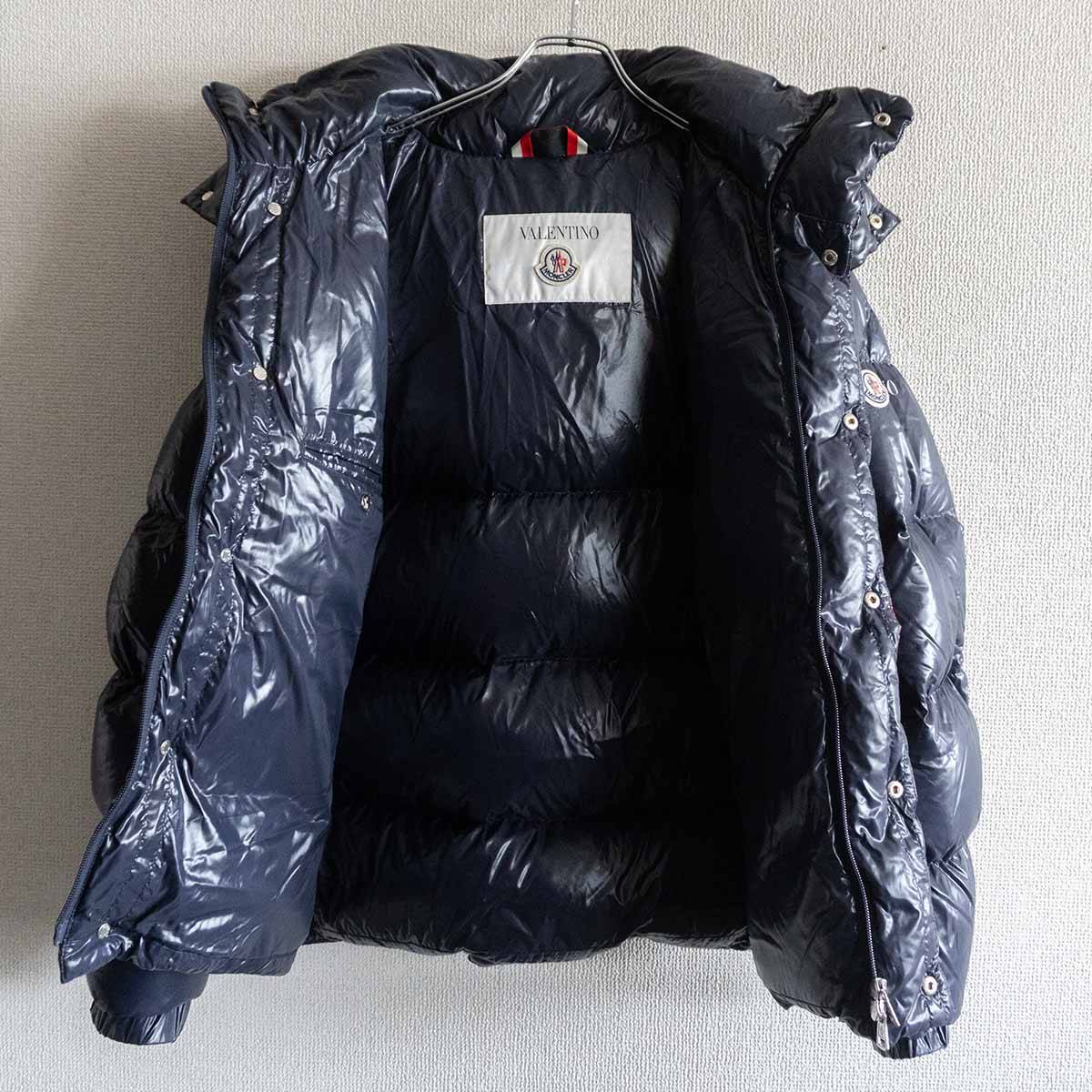 Moncler 19AW Valentino VLogo Down Jacket Size 50