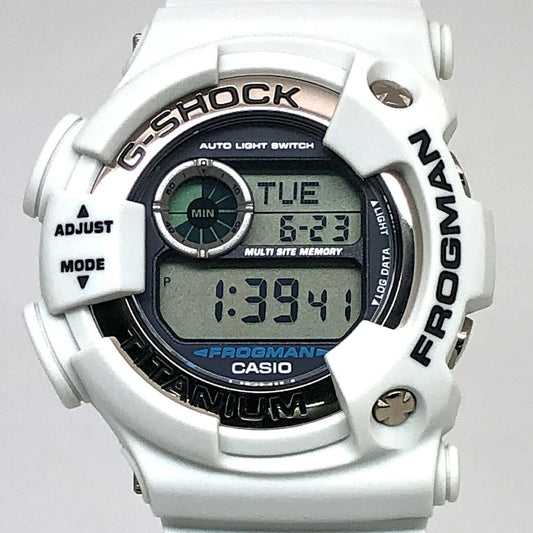 G-SHOCK FROGMAN Men In White Gray Watch Size ONE SIZE