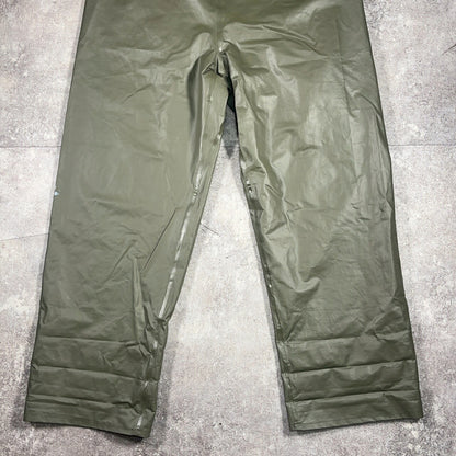 Vintage 60s Swedish Army Green Rubber Wet Weather Size C52