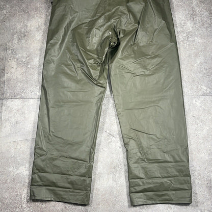 Vintage 60s Swedish Army Green Rubber Wet Weather Size C52
