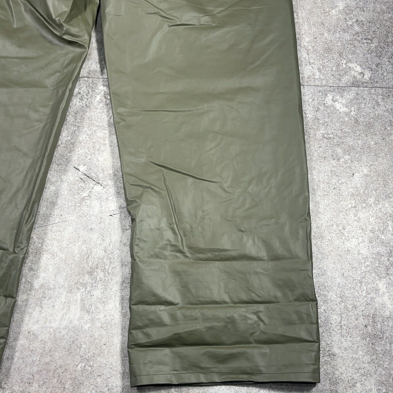 Vintage 60s Swedish Army Green Rubber Wet Weather Size C52
