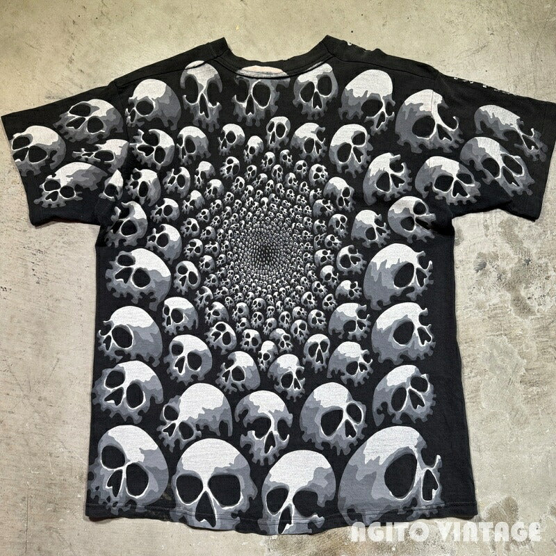 LIQUID BLUE 90s Son of Skulls AOP T-Shirt Black Size M