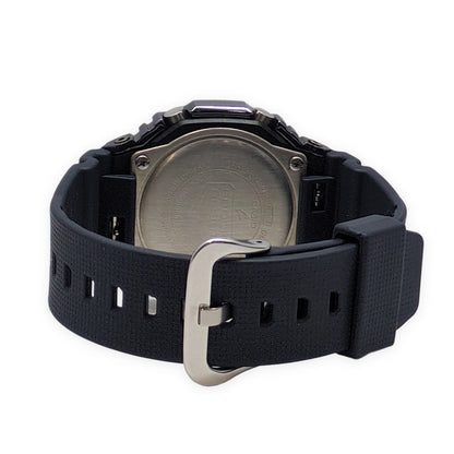 A METAL COVERED Casioak Metal Bezel ONE SIZE Watch Size ONE SIZE