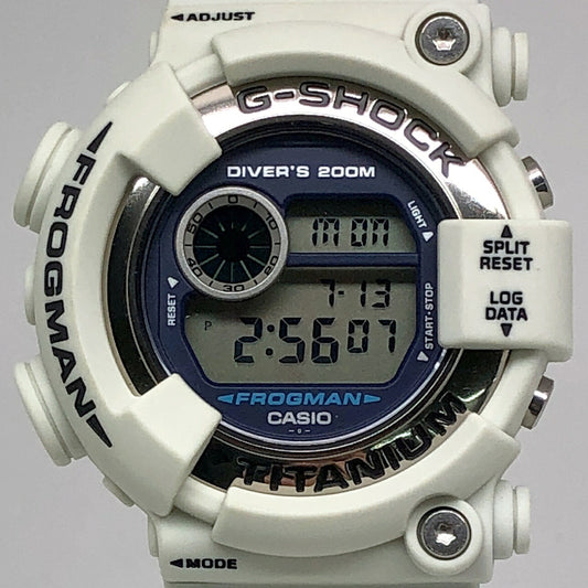 G-SHOCK DW-8200LG-8 FROGMAN Men in Gray Watch Size ONE SIZE