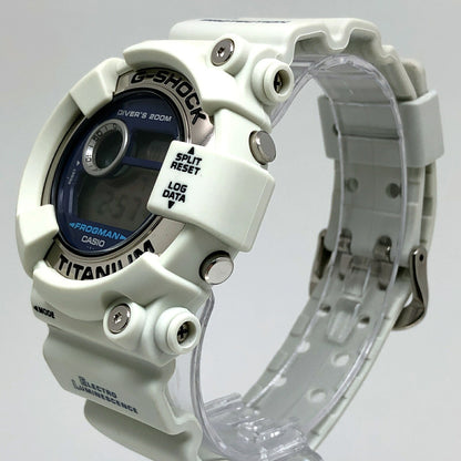 G-SHOCK DW-8200LG-8 FROGMAN Men in Gray Watch Size ONE SIZE