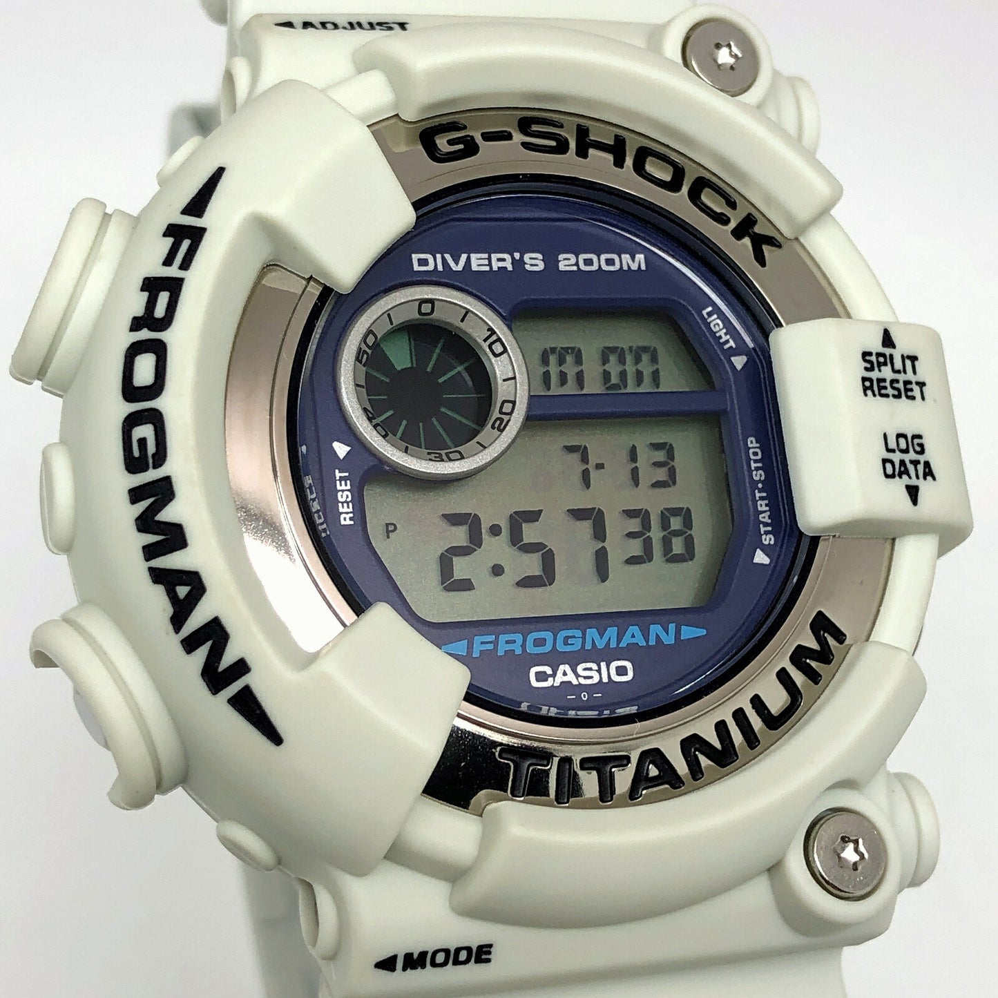 G-SHOCK DW-8200LG-8 FROGMAN Men in Gray Watch Size ONE SIZE