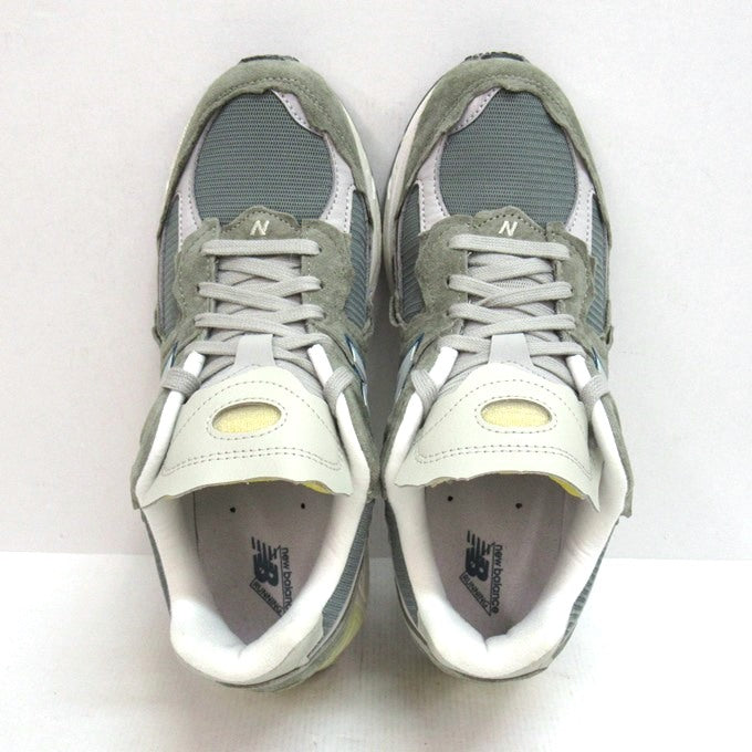New Balance 2002R Protection Pack Gray Sneakers Size 28cm