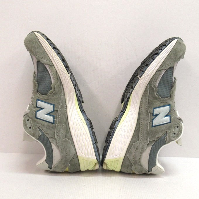 New Balance 2002R Protection Pack Gray Sneakers Size 28cm