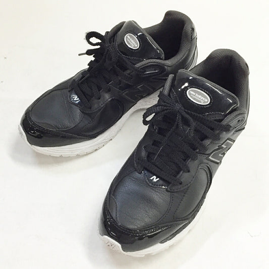 New Balance U2002RD Black Sneakers Size 9.5
