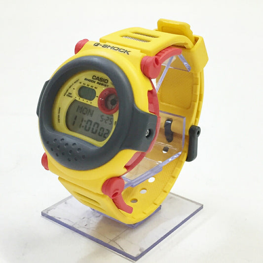 CASIO G-SHOCK G-001-9DR Yellow/Red Watch Size ONE SIZE