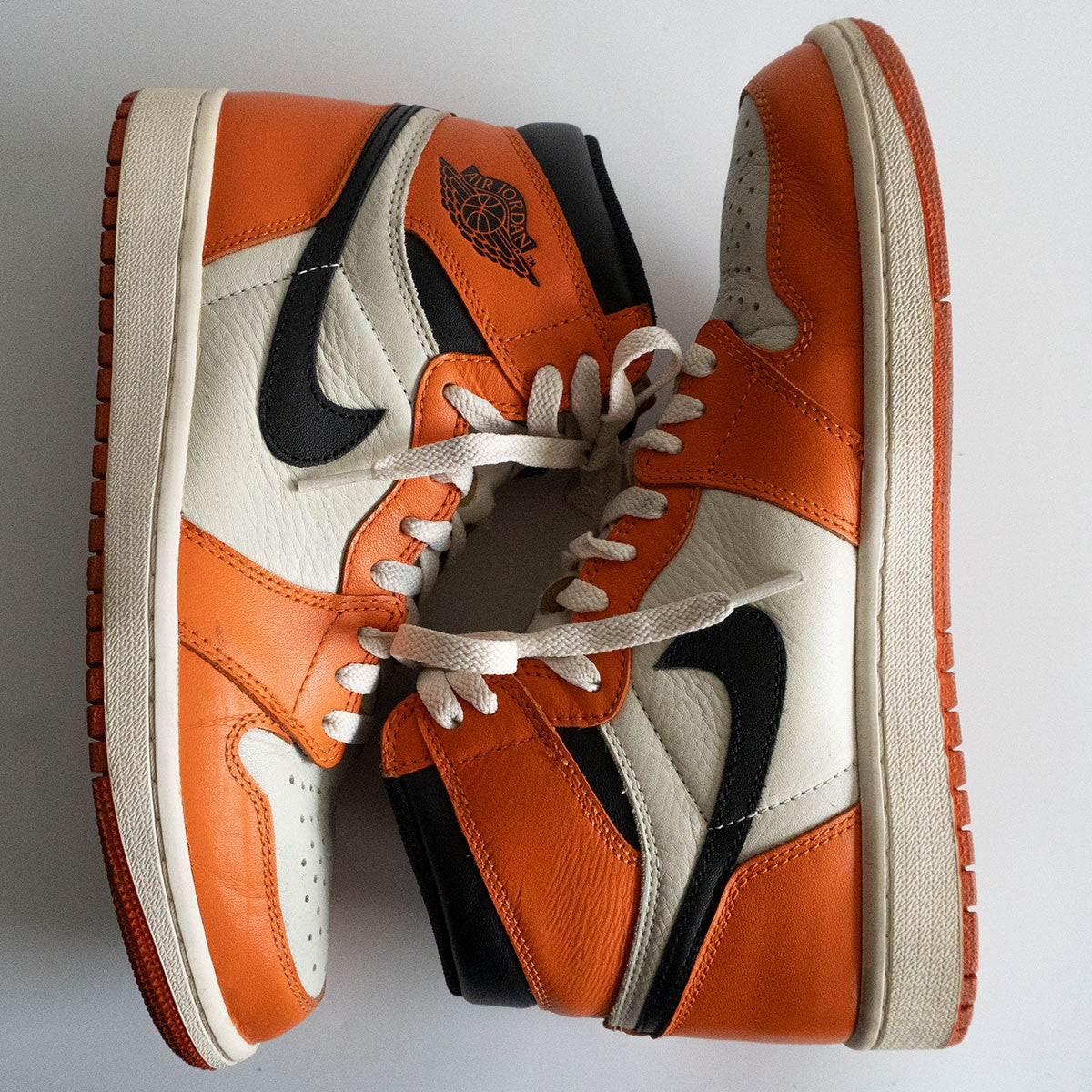 Nike AIR JORDAN 1 RETRO HIGH OG BRED 555088-113 Sneakers Size 26.5cm