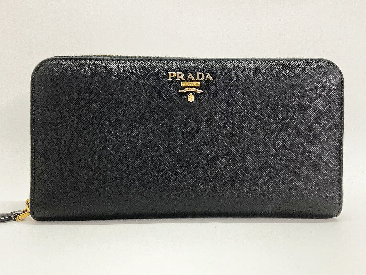 PRADA Black Round Zipper Long Wallet Size ONE SIZE