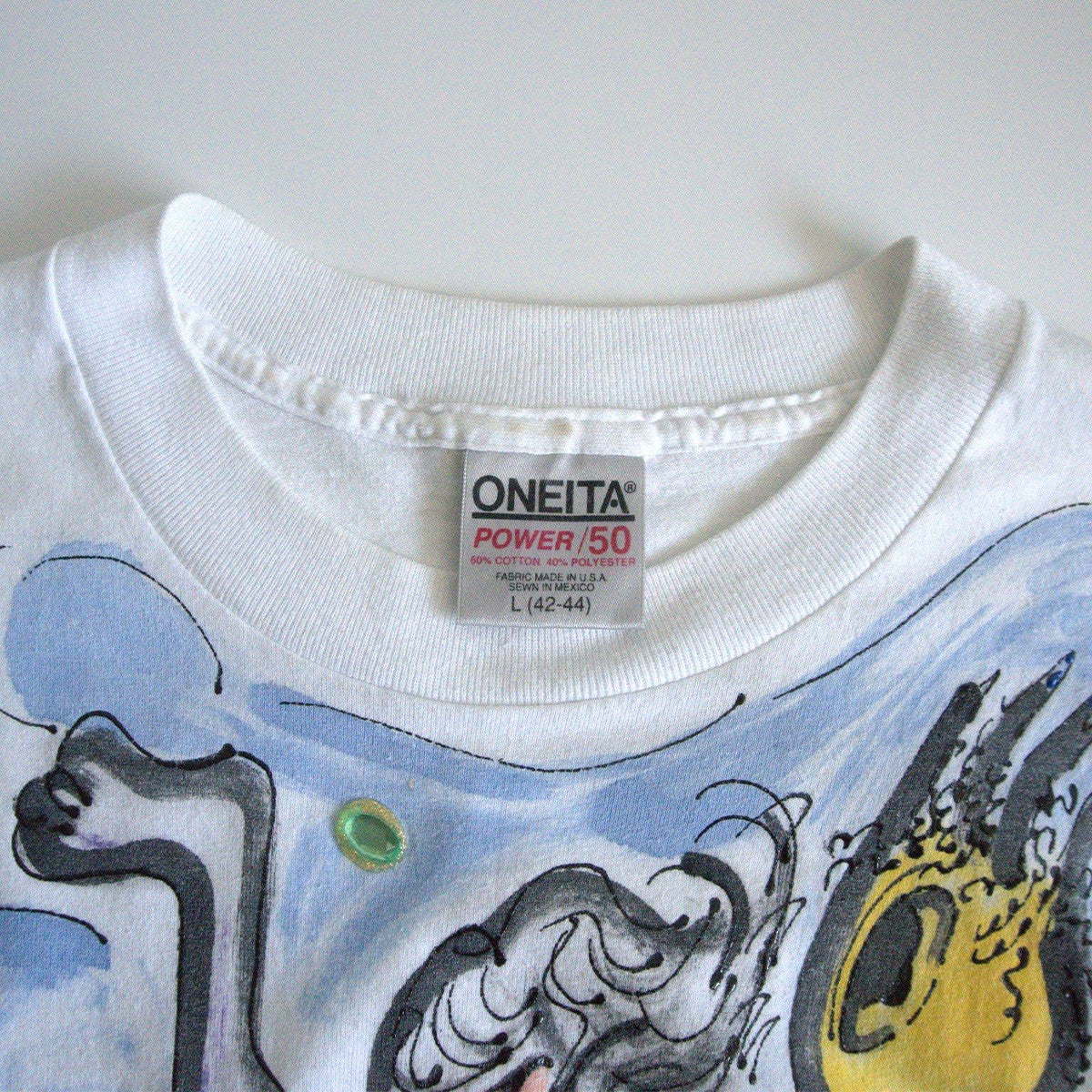 ONEITA 90S Art T-shirt Size L(42-44)