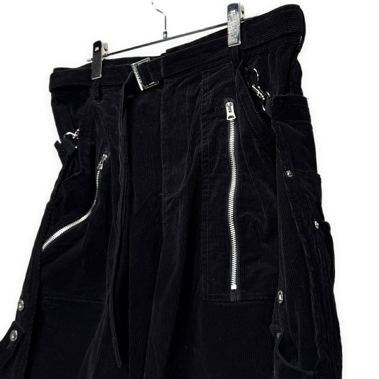 sacai 21AW Cotton Corduroy Bum Flap Shorts Black Size 3
