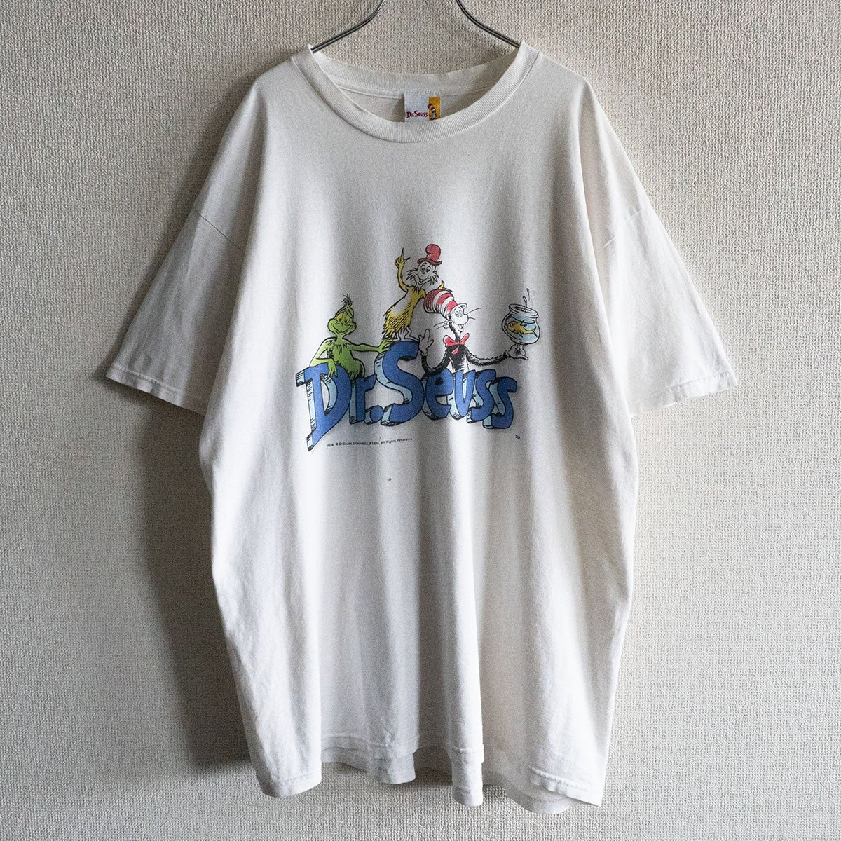 Dr. Seuss T 90S Dr. Seuss T-shirt Size XL
