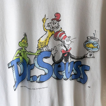 Dr. Seuss T 90S Dr. Seuss T-shirt Size XL