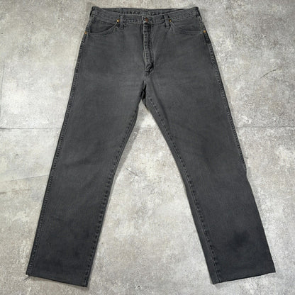 WRANGLER 90s 13MWZWK Black Denim Jeans USA Made Size W36