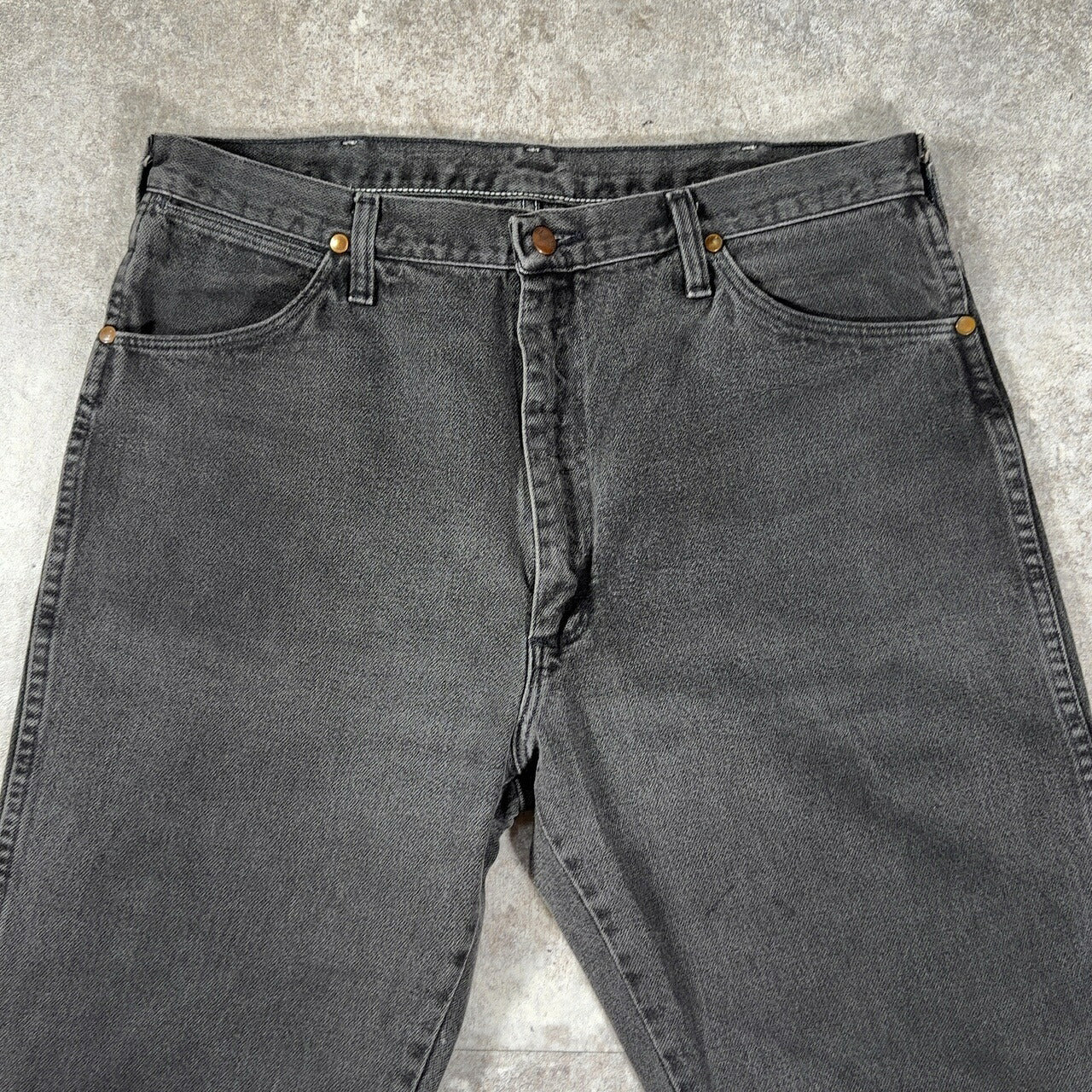 WRANGLER 90s 13MWZWK Black Denim Jeans USA Made Size W36