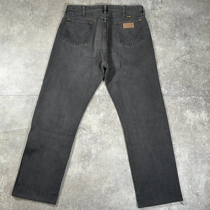WRANGLER 90s 13MWZWK Black Denim Jeans USA Made Size W36