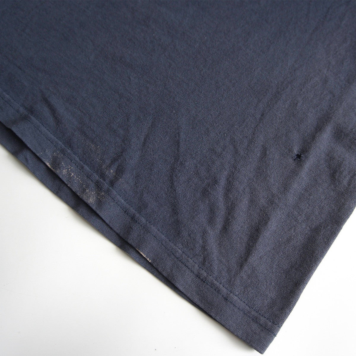 LOONEY TUNES Diagonal Pocket T-Shirt Size M