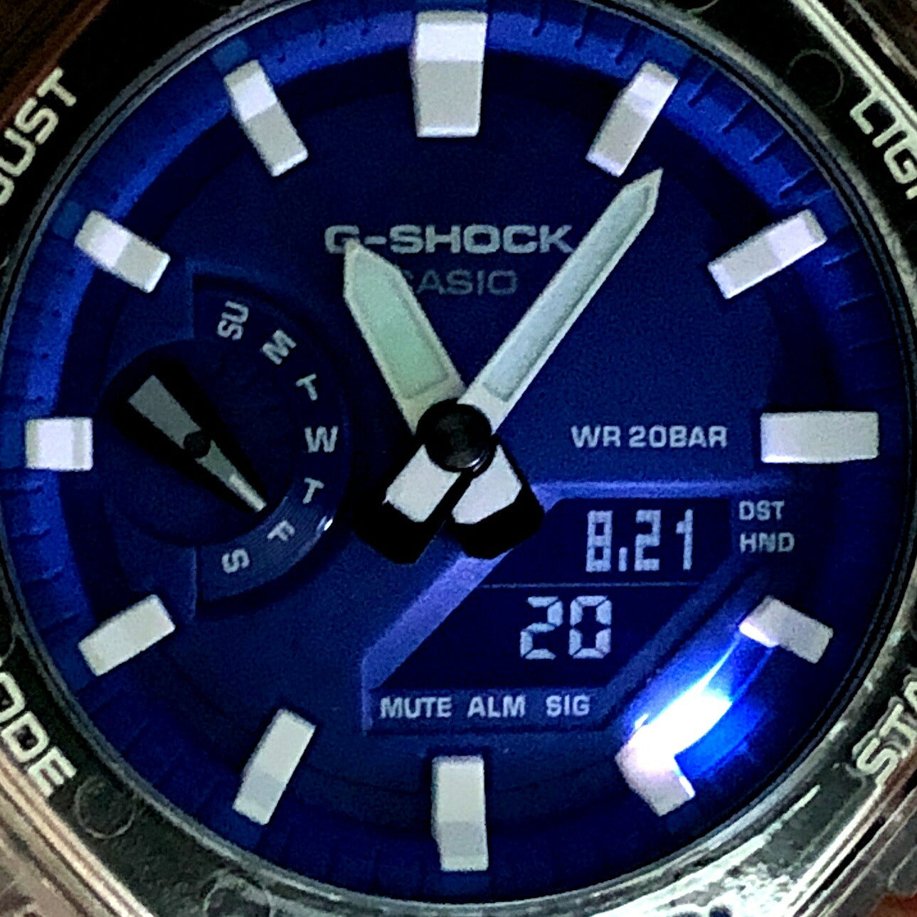A HIDDEN COAST G-SHOCK CasiOak White Blue Watch Size ONE SIZE
