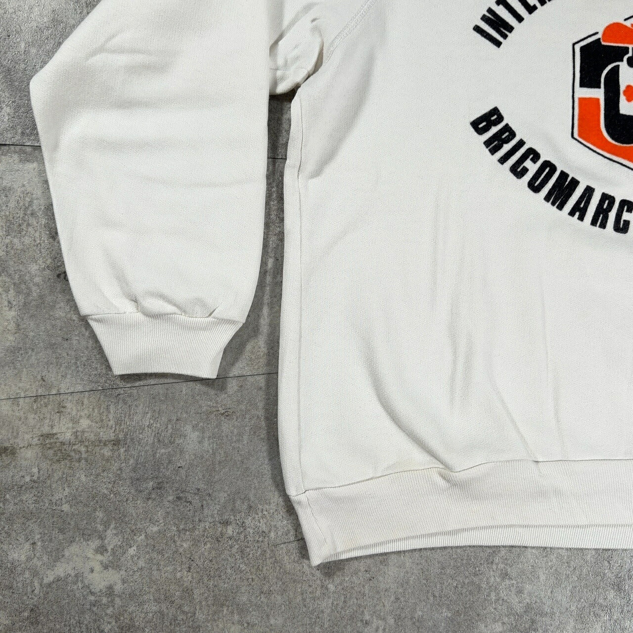 ITFIW 80s French Made Raglan Felt Print Sweatshirt Size 4