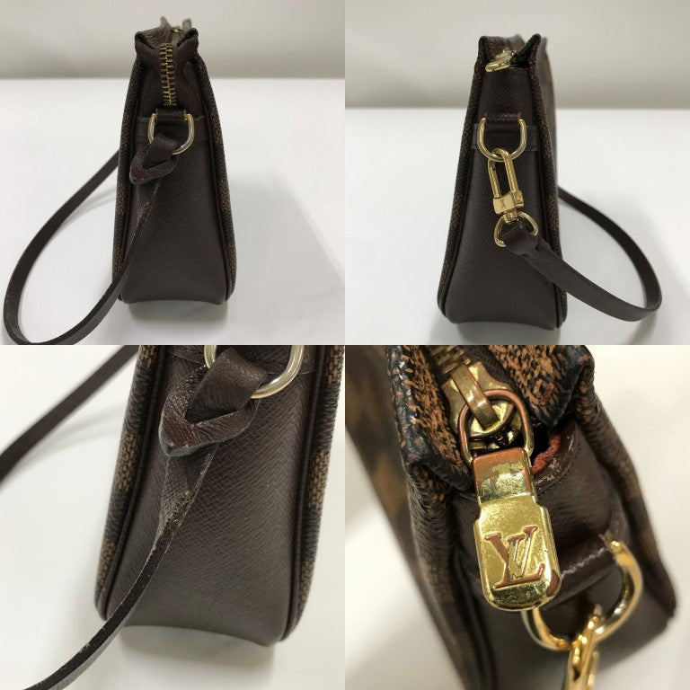 LOUIS VUITTON Trouss Make Up Pouch Brown